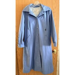 Vintage London Fog Maincoats Sky Blue Trench coat Rain Jacket w/hood Woman Sz 6R
